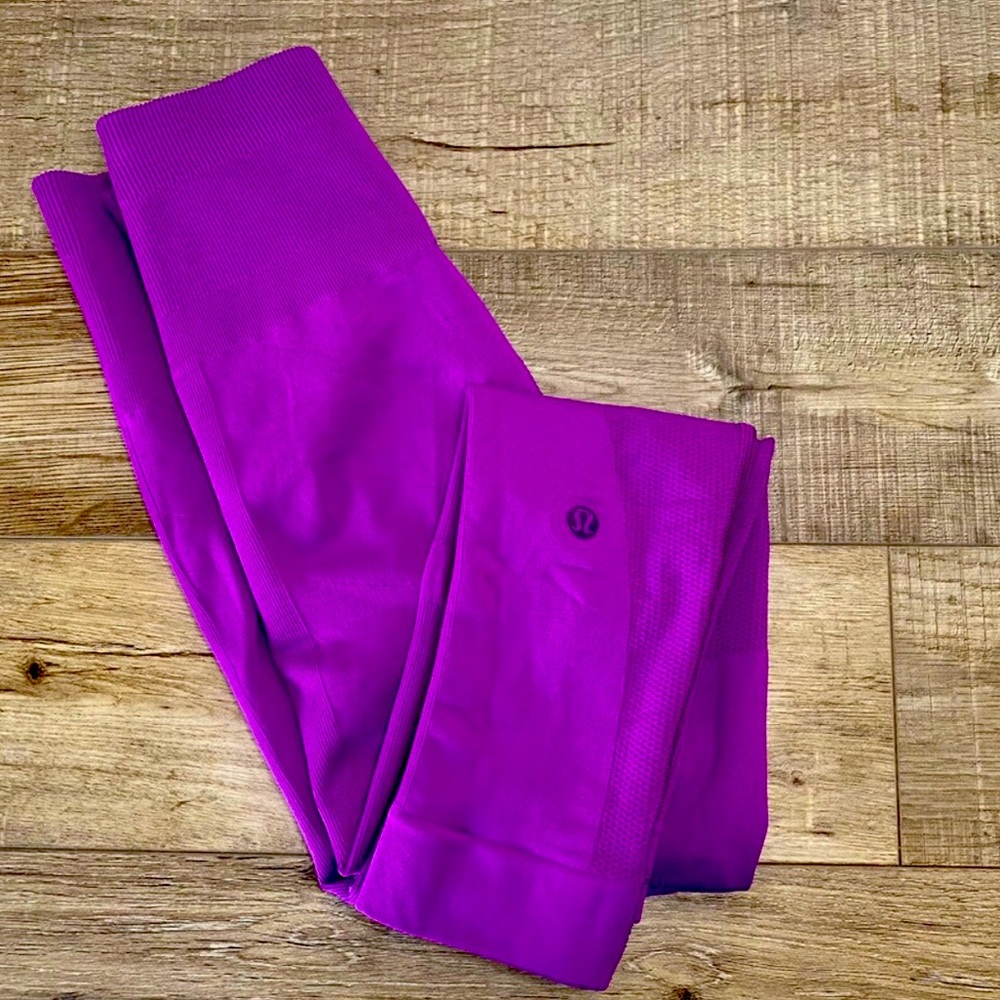 Lululemon Purple Zone In Compression Crop Leggings
